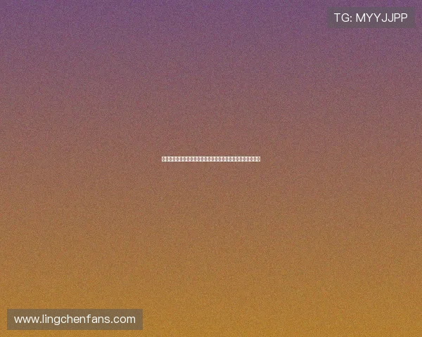 鲍威尔半场压哨神奇三分单手托举写就赛场惊天神笔传奇时刻名